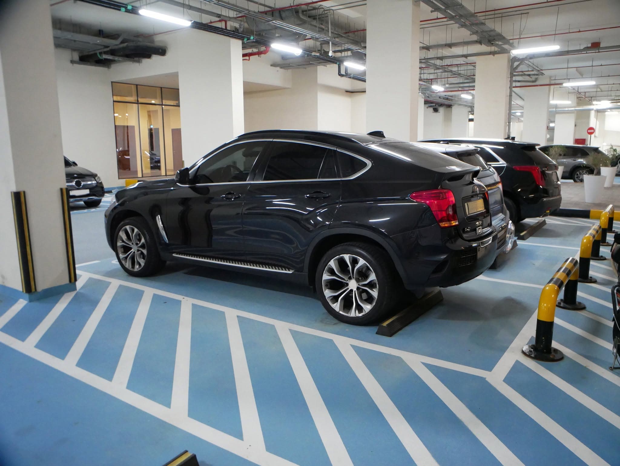 Covered parking - Wafi Residence 2